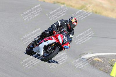 media/Oct-14-2023-TrackXperience (Sat) [[0517685739]]/Level 1/session 4 turn 6/